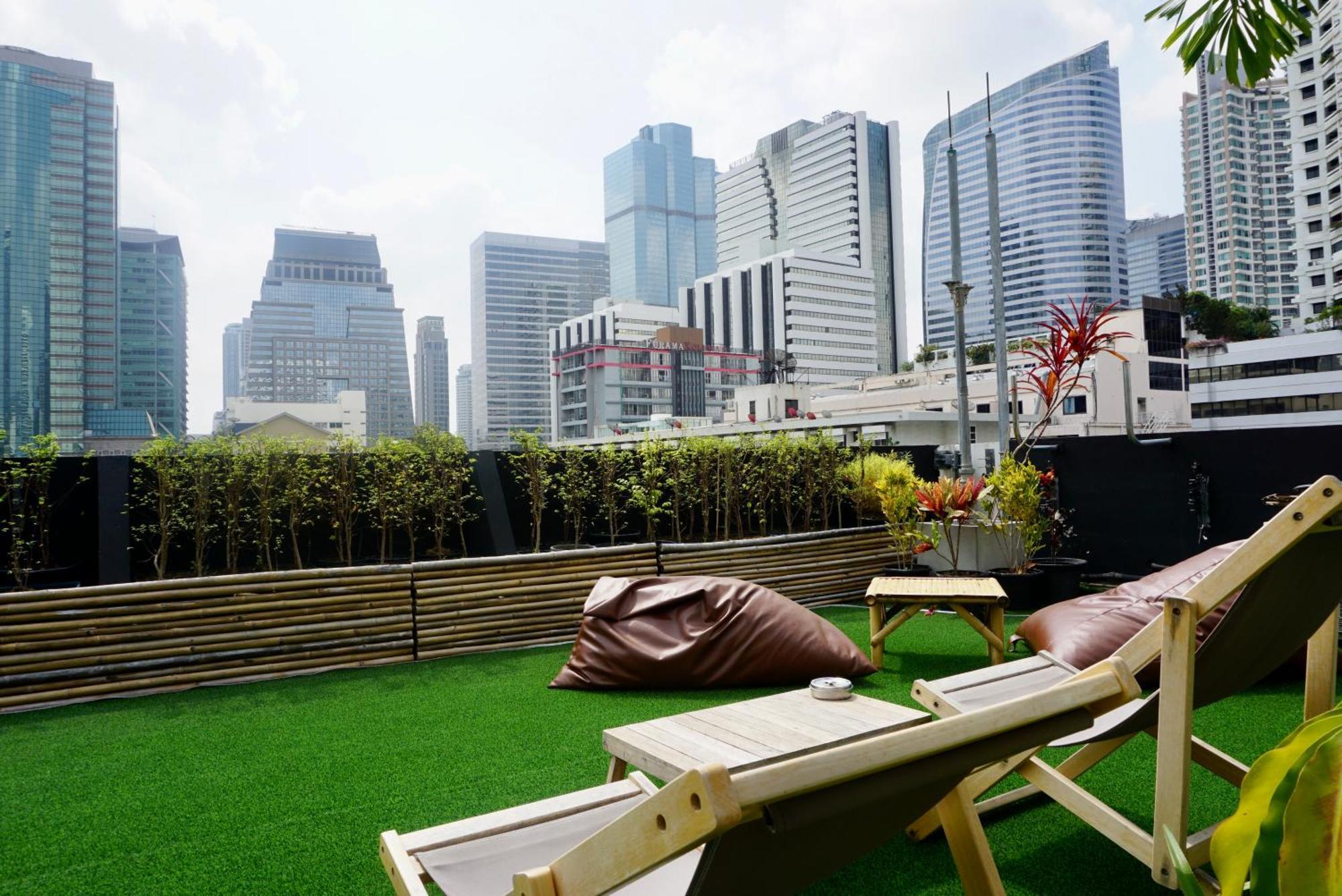 Hip And Funky Apartment Silom Soi 3, With Rooftop View Бангкок Экстерьер фото